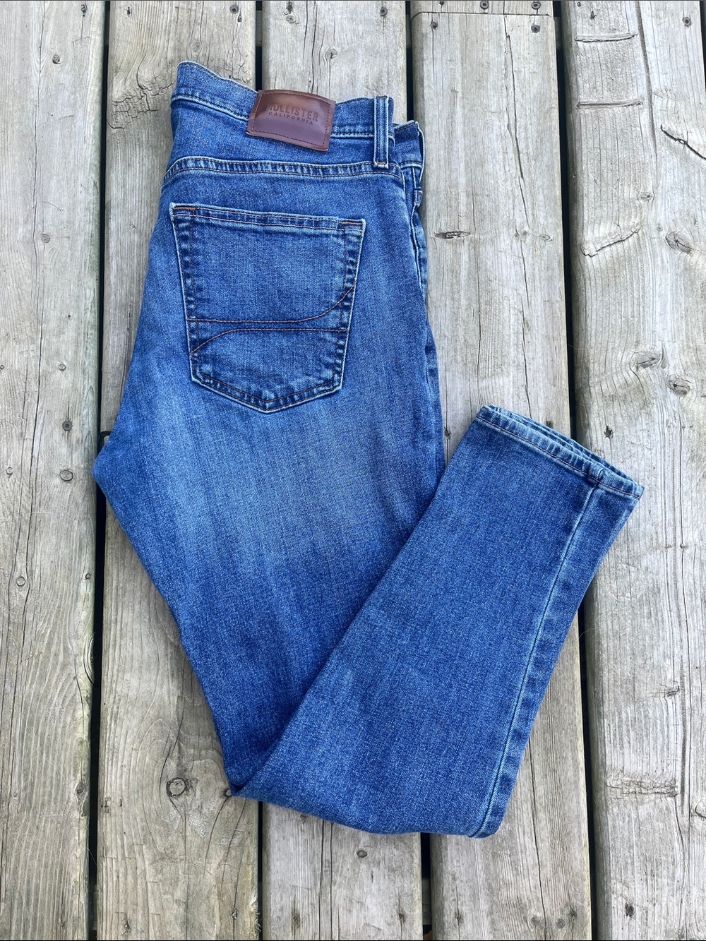 Hollister Athletic Skinny Jeans Distressed Size 32